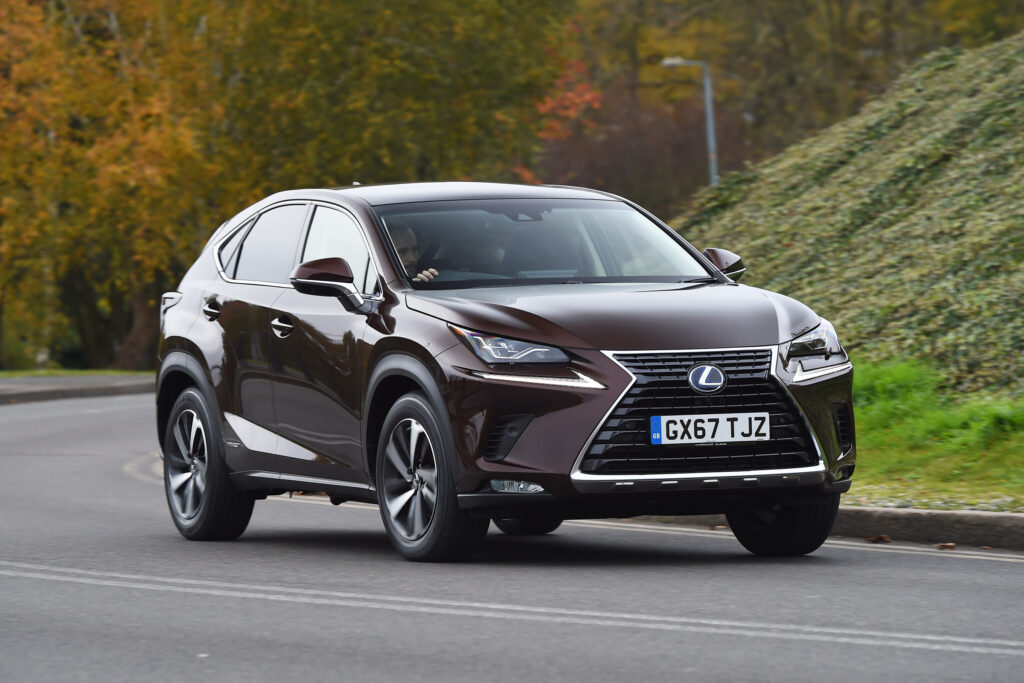 Lexus NX 300